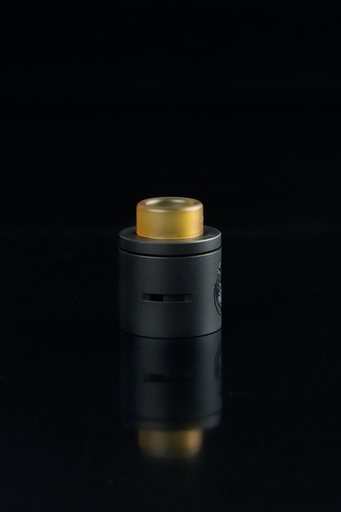 [CSMNT-N] CSMNT. / Cosmonaut RDA (Noir)